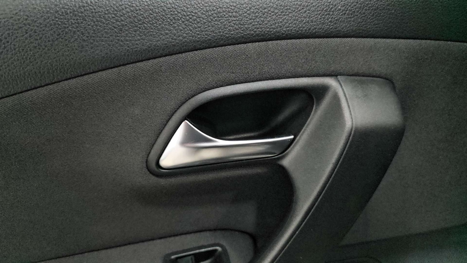 Used Volkswagen Polo 2010 for sale - 77542656: Photo 25