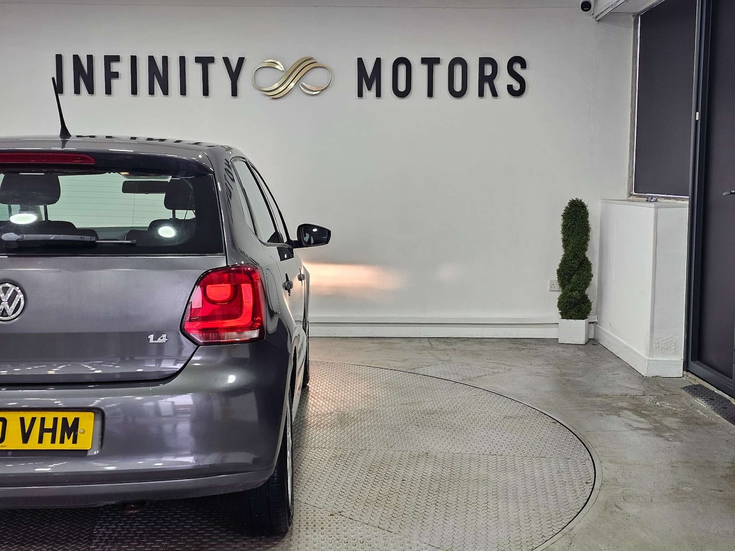 Used Volkswagen Polo 2010 for sale - 77542656: Photo 29