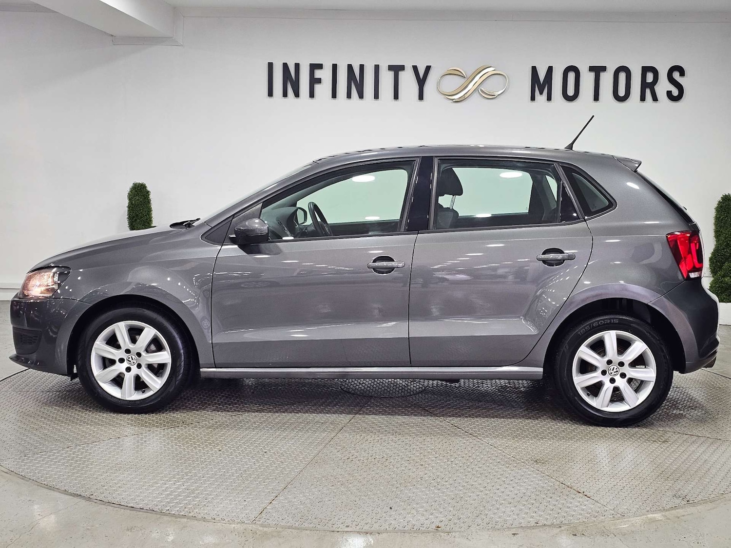 Used Volkswagen Polo 2010 for sale - 77542656: Photo 52