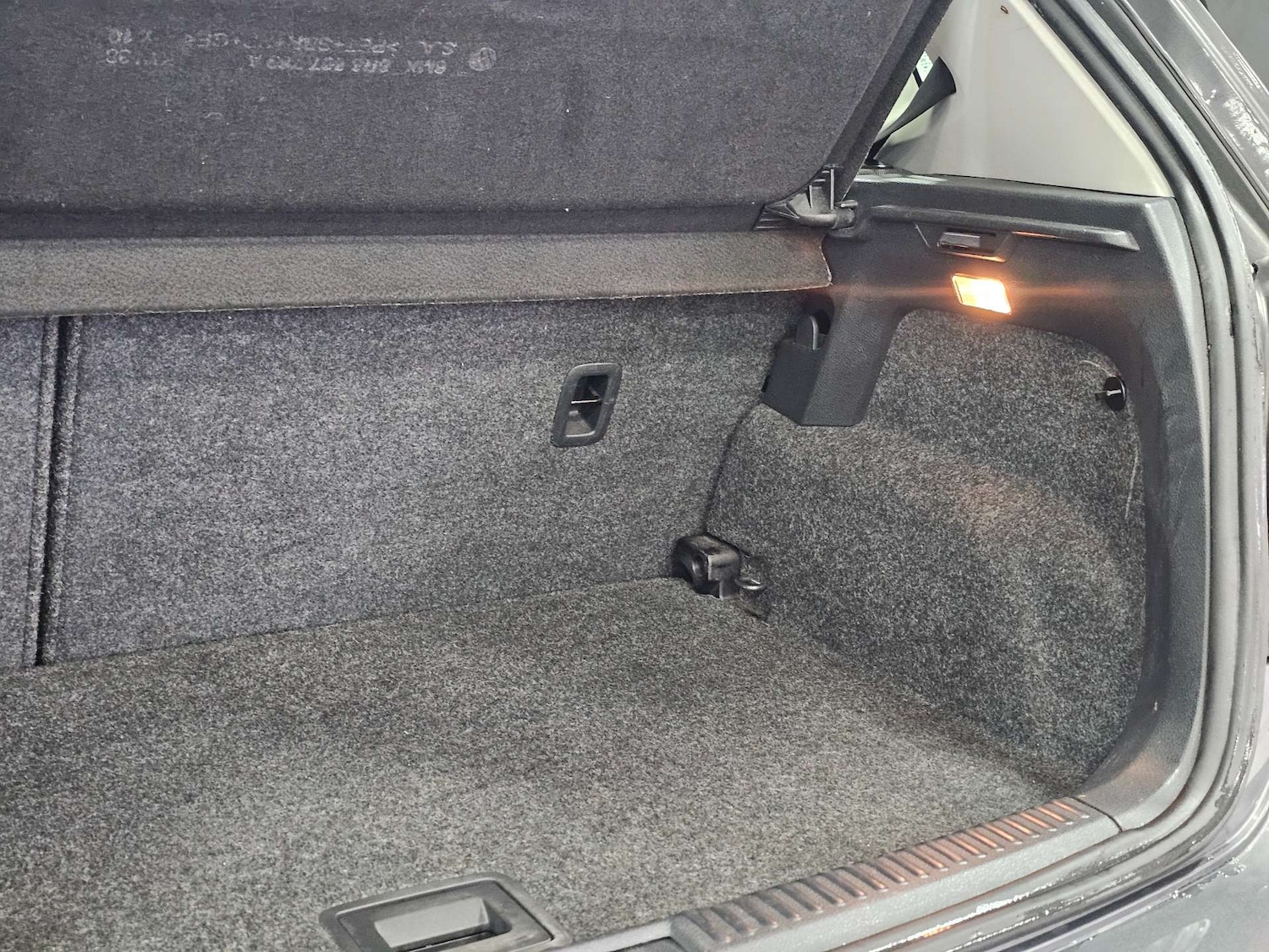 Used Volkswagen Polo 2010 for sale - 77542656: Photo 82