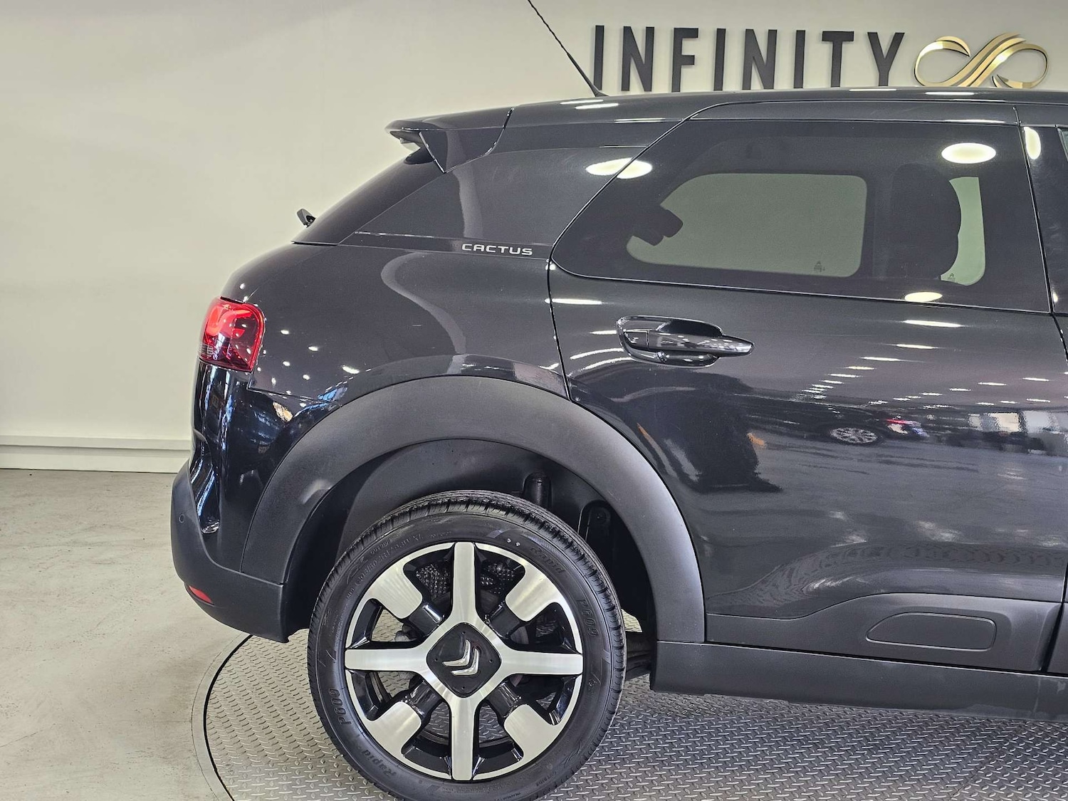 Used Citroen C4 Cactus 2019 for sale - 77105791: Photo 17