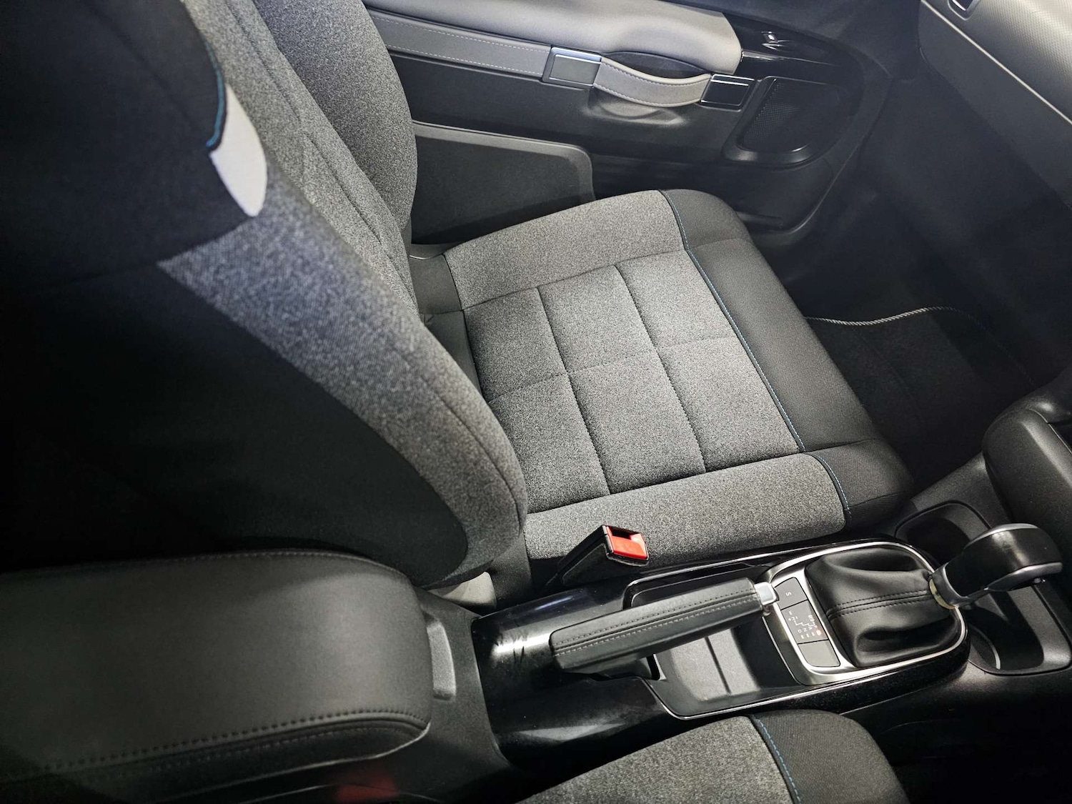 Used Citroen C4 Cactus 2019 for sale - 77105791: Photo 55