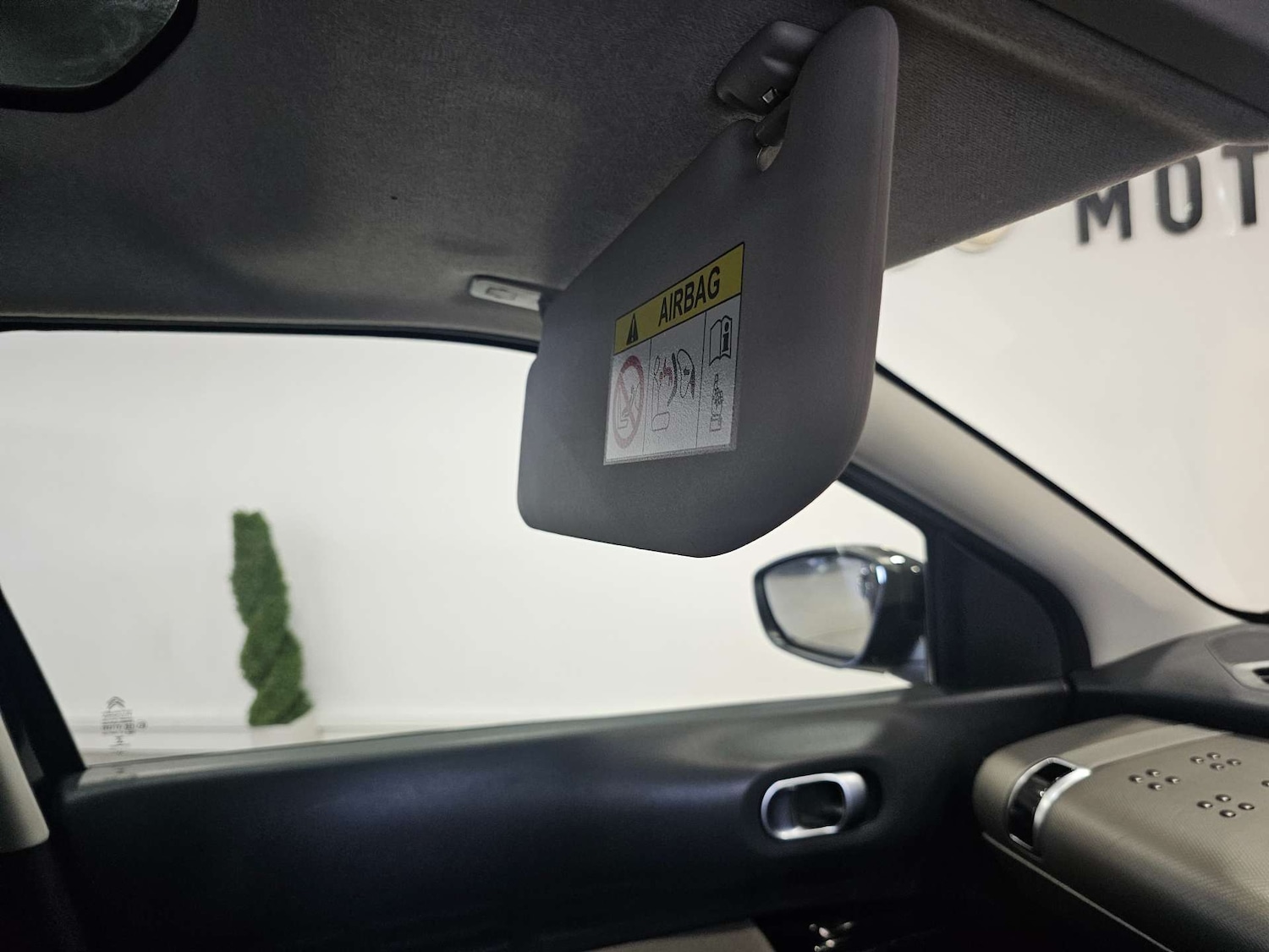 Used Citroen C4 Cactus 2019 for sale - 77105791: Photo 76