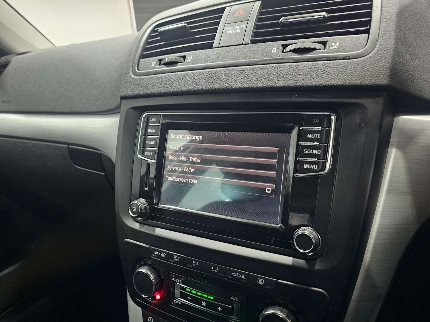 Used Skoda Yeti 2016 for sale - 77562670: Photo 63