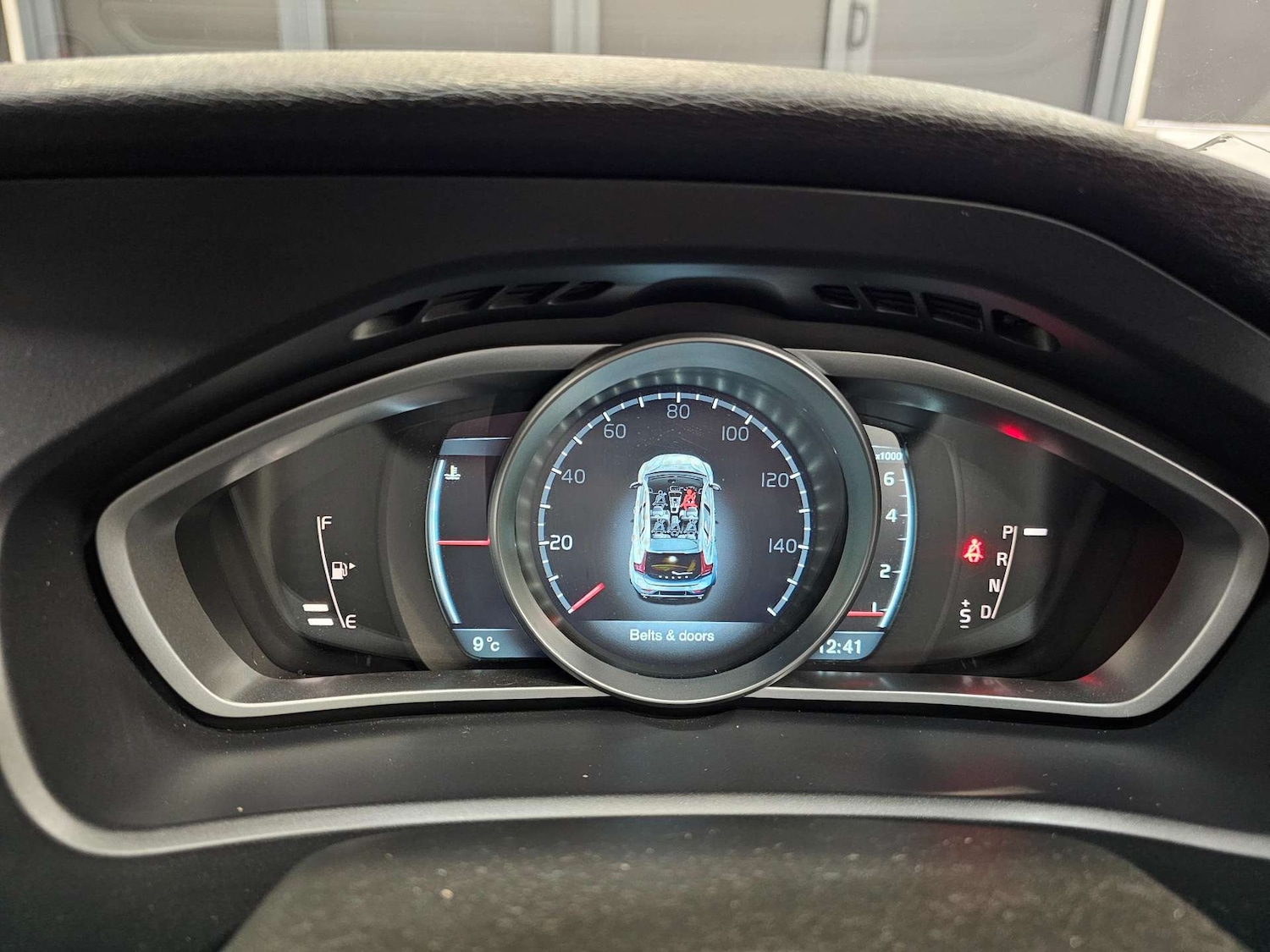 Used Volvo V40 2014 for sale - 78196832: Photo 15