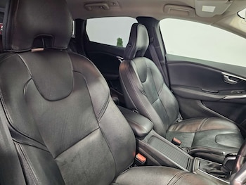 Used Volvo V40 undefined for sale - 78196832: Photo