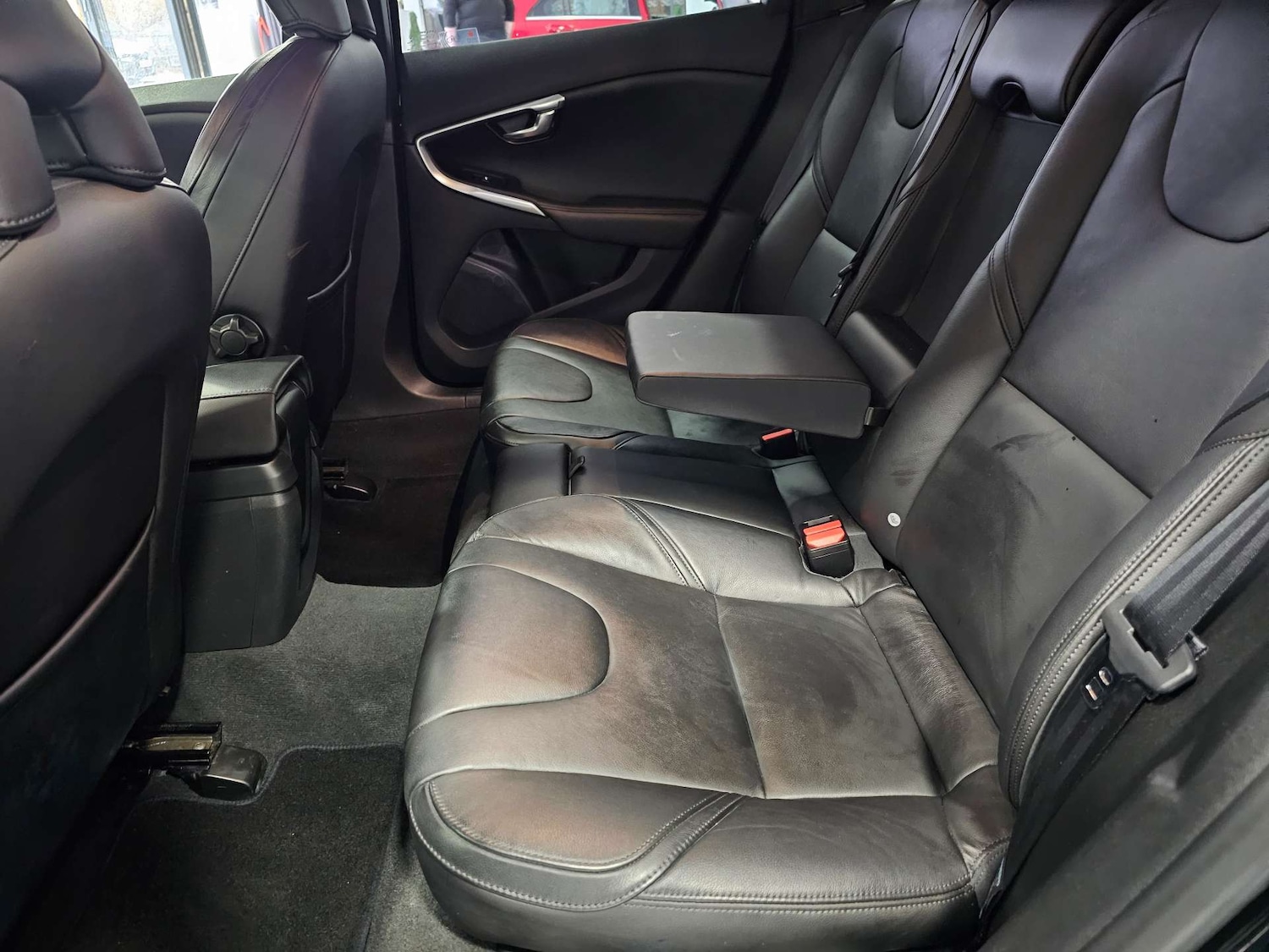 Used Volvo V40 2014 for sale - 78196832: Photo 51