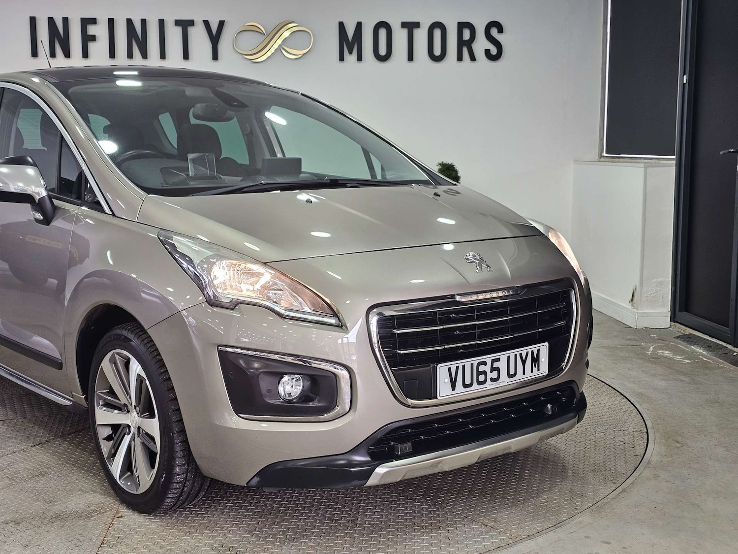 Used Peugeot 3008 2015 for sale - 77903011: Photo 14