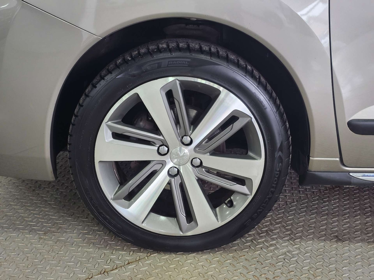 Used Peugeot 3008 2015 for sale - 77903011: Photo 23