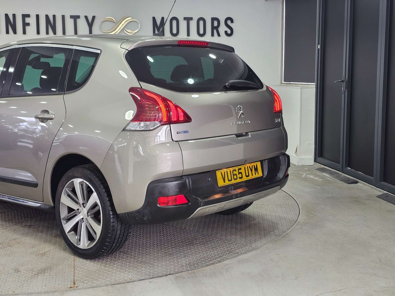 Used Peugeot 3008 2015 for sale - 77903011: Photo 28