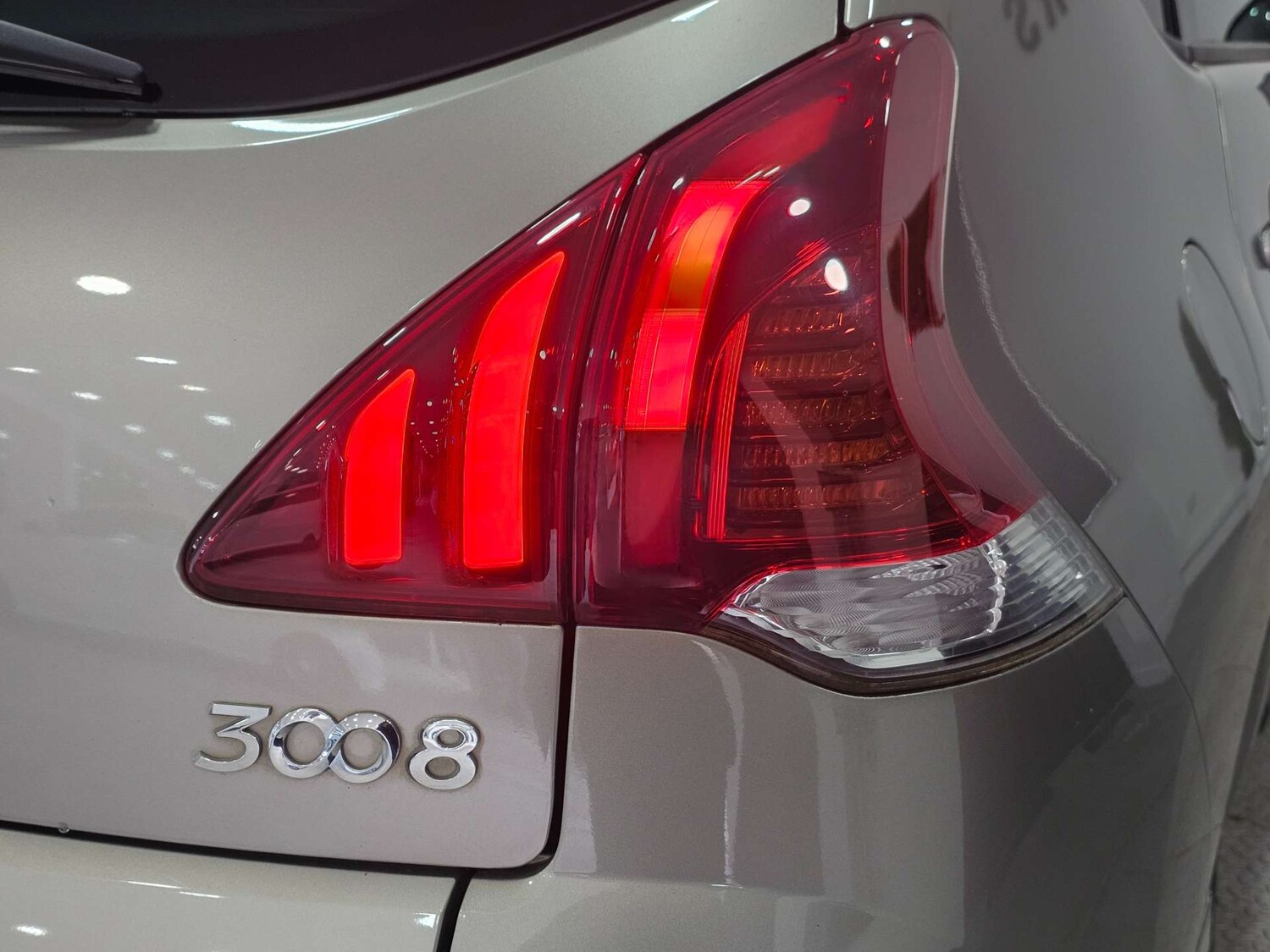 Used Peugeot 3008 2015 for sale - 77903011: Photo 32