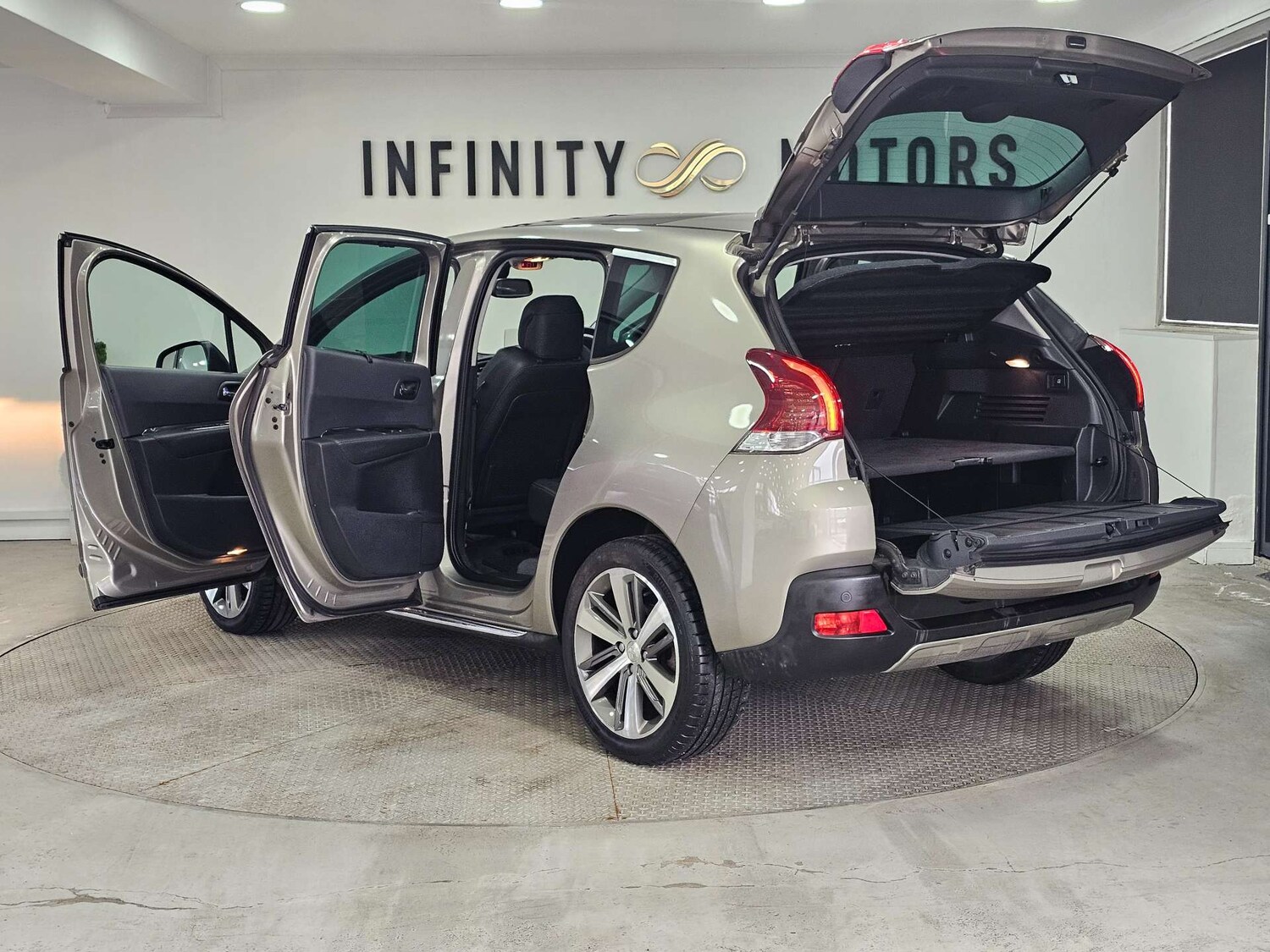 Used Peugeot 3008 2015 for sale - 77903011: Photo 47