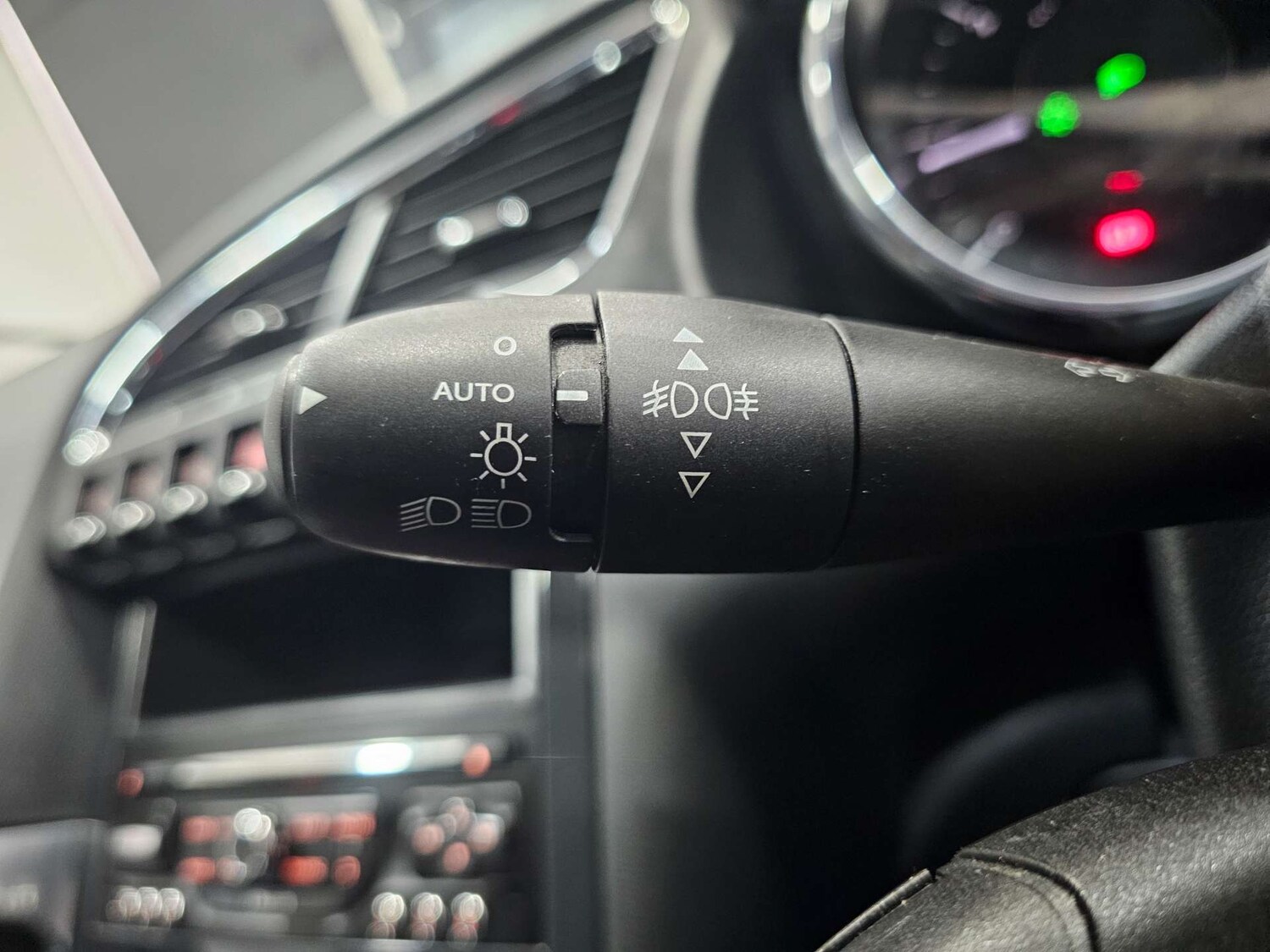 Used Peugeot 3008 2015 for sale - 77903011: Photo 61