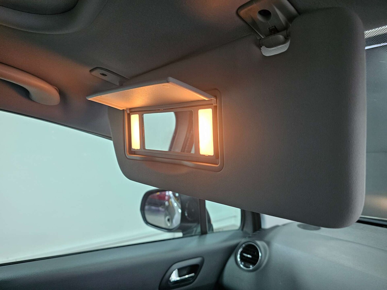 Used Peugeot 3008 2015 for sale - 77903011: Photo 72