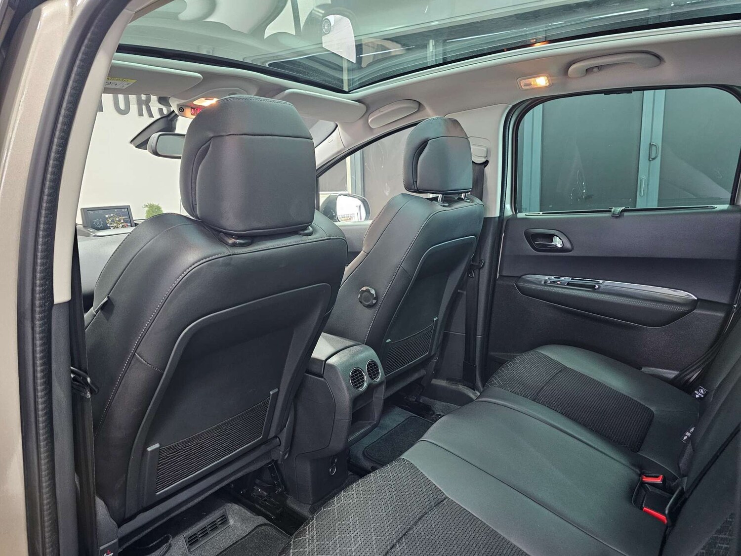 Used Peugeot 3008 2015 for sale - 77903011: Photo 86