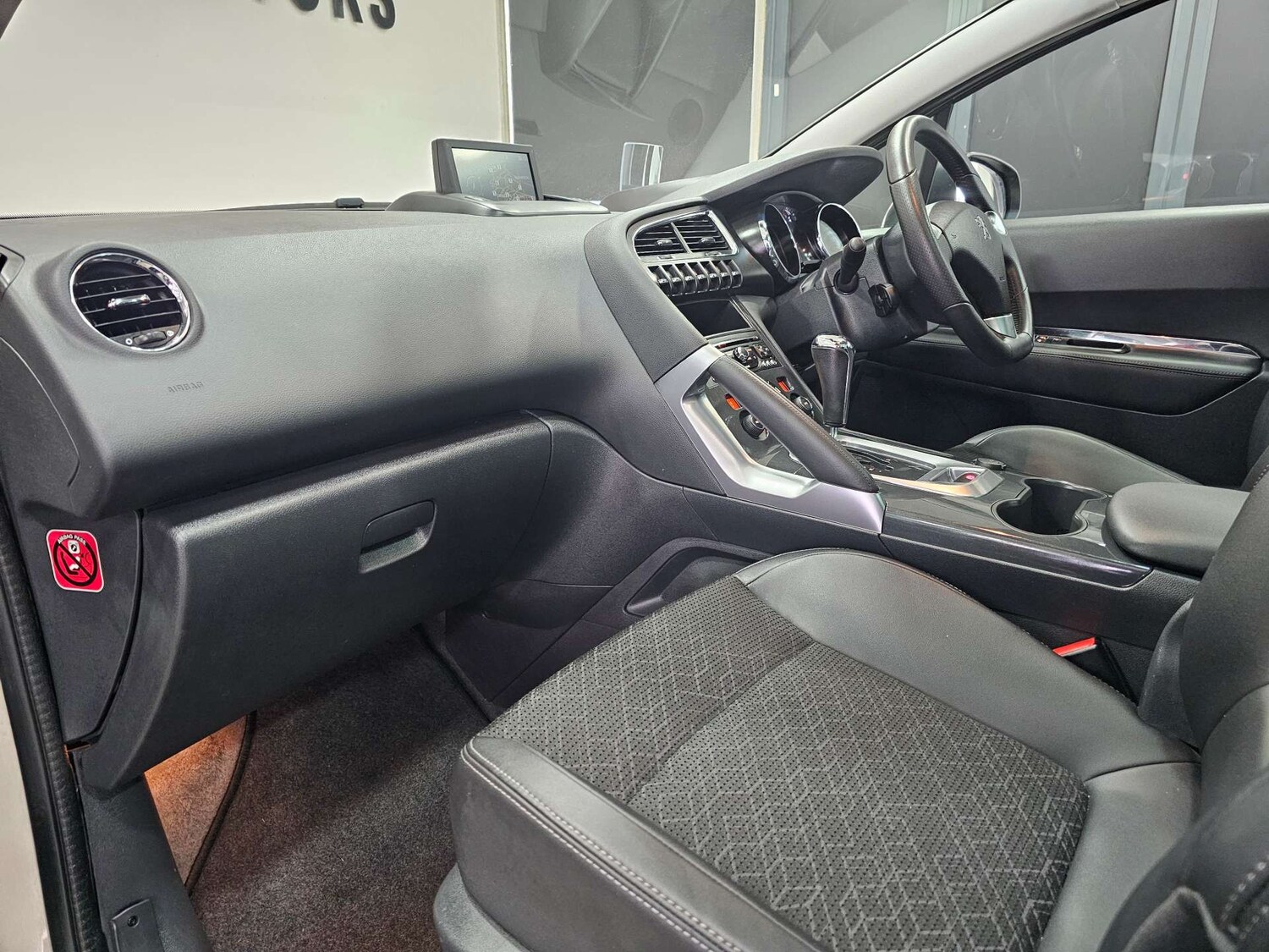 Used Peugeot 3008 2015 for sale - 77903011: Photo 93