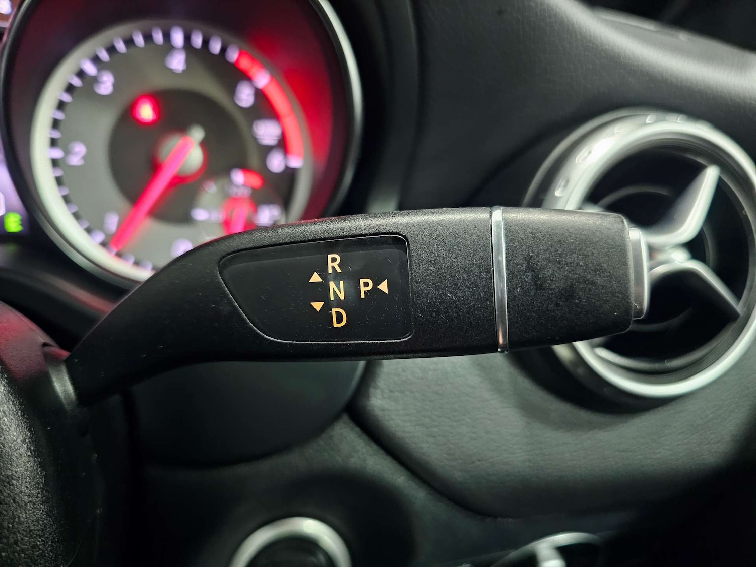 Used Mercedes-Benz GLA 2015 for sale - 77775437: Photo 32