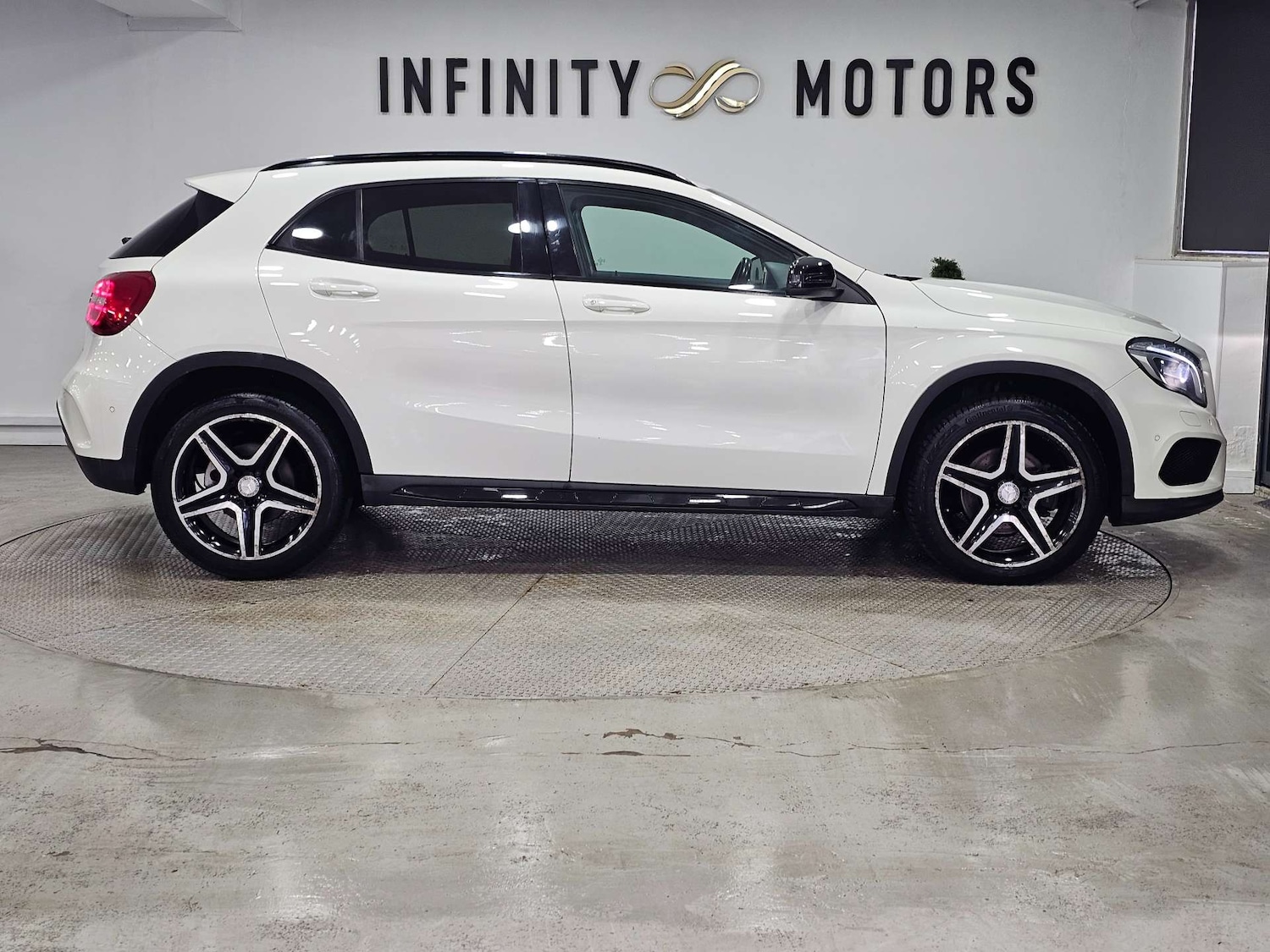 Used Mercedes-Benz GLA 2015 for sale - 77775437: Photo 59
