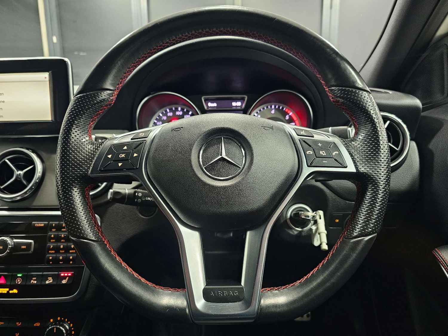 Used Mercedes-Benz GLA 2015 for sale - 77775437: Photo 63