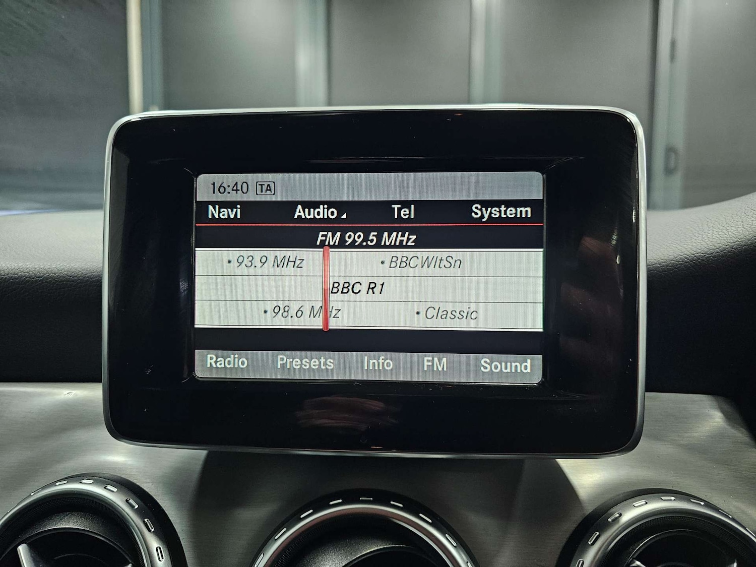 Used Mercedes-Benz GLA 2015 for sale - 77775437: Photo 69