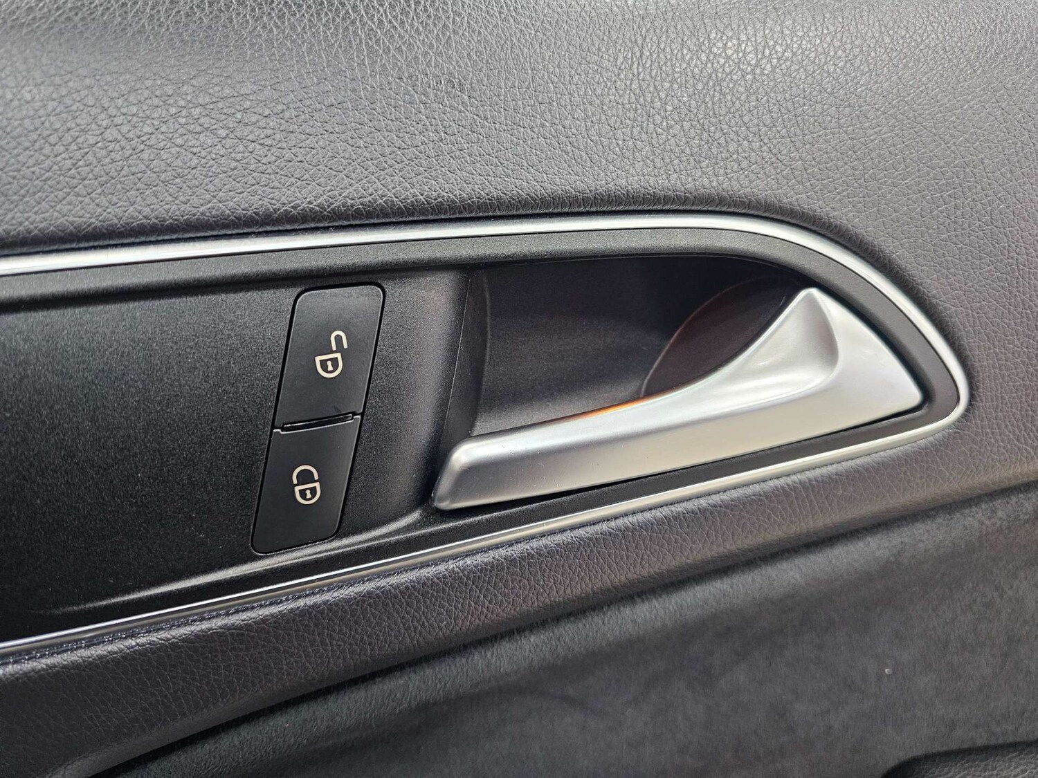 Used Mercedes-Benz GLA 2015 for sale - 77775437: Photo 75