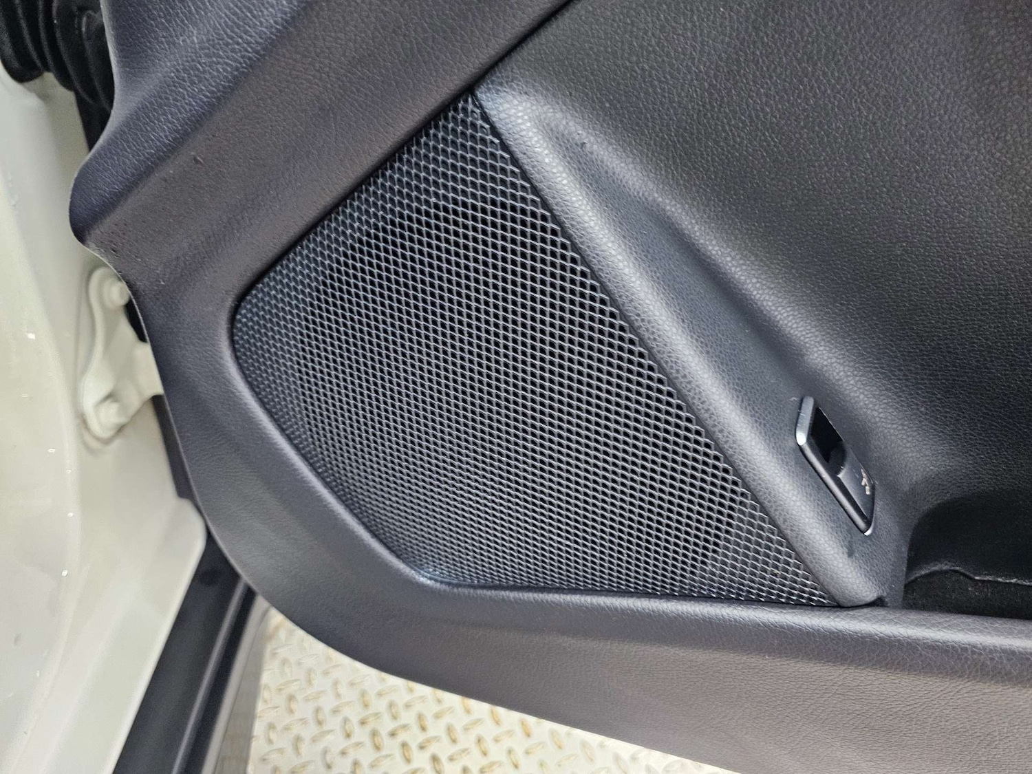 Used Mercedes-Benz GLA 2015 for sale - 77775437: Photo 79