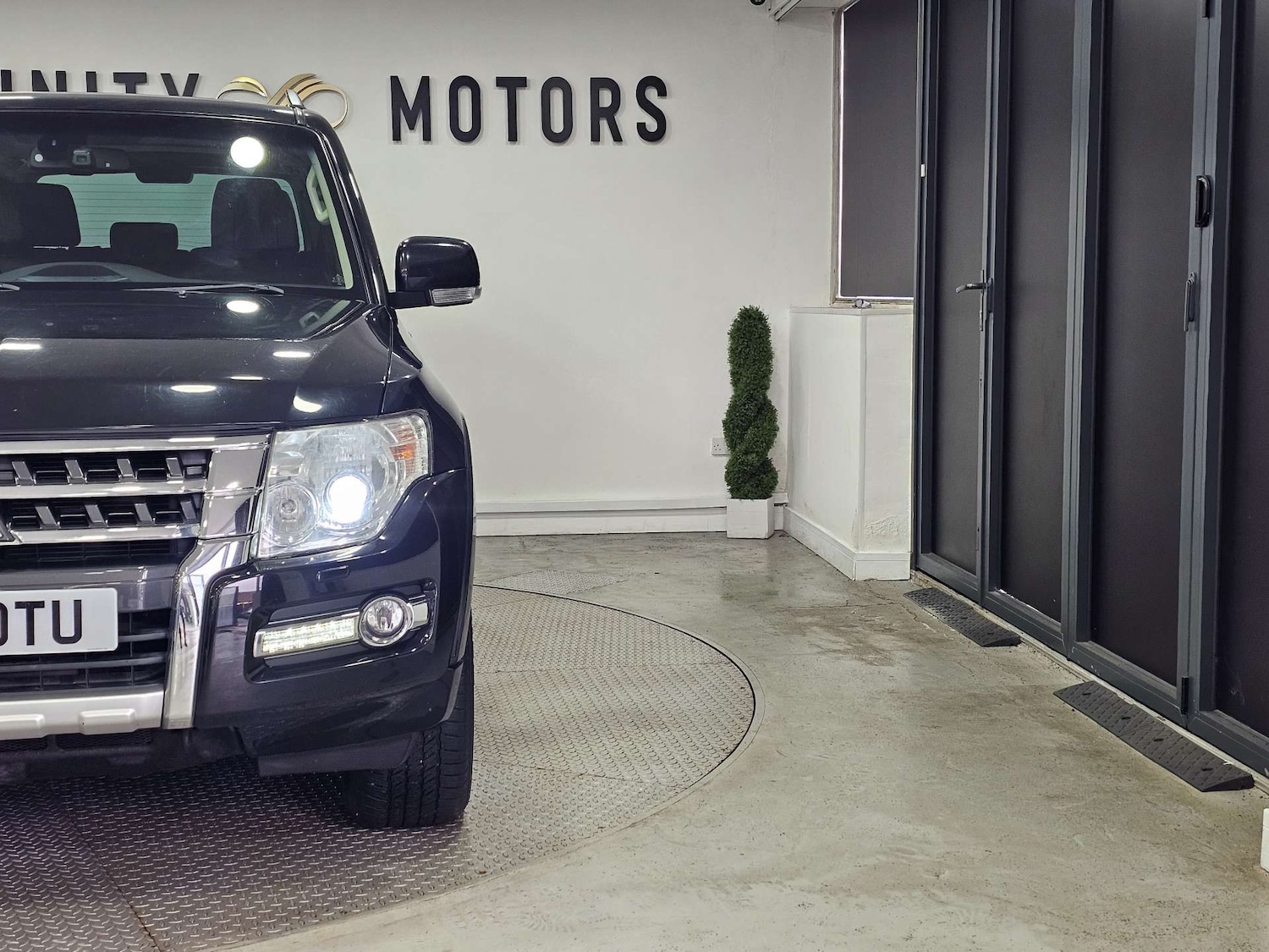 Used Mitsubishi Shogun 2015 for sale - 78003828: Photo 11