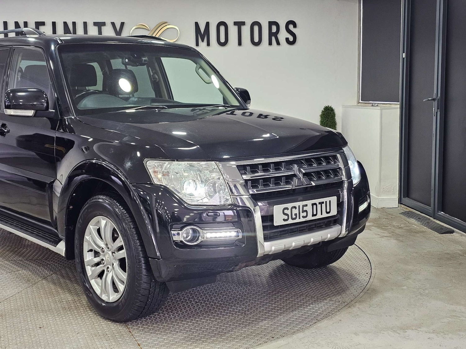 Used Mitsubishi Shogun 2015 for sale - 78003828: Photo 14