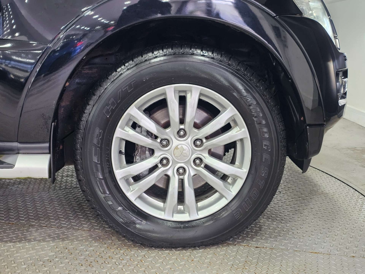 Used Mitsubishi Shogun 2015 for sale - 78003828: Photo 37