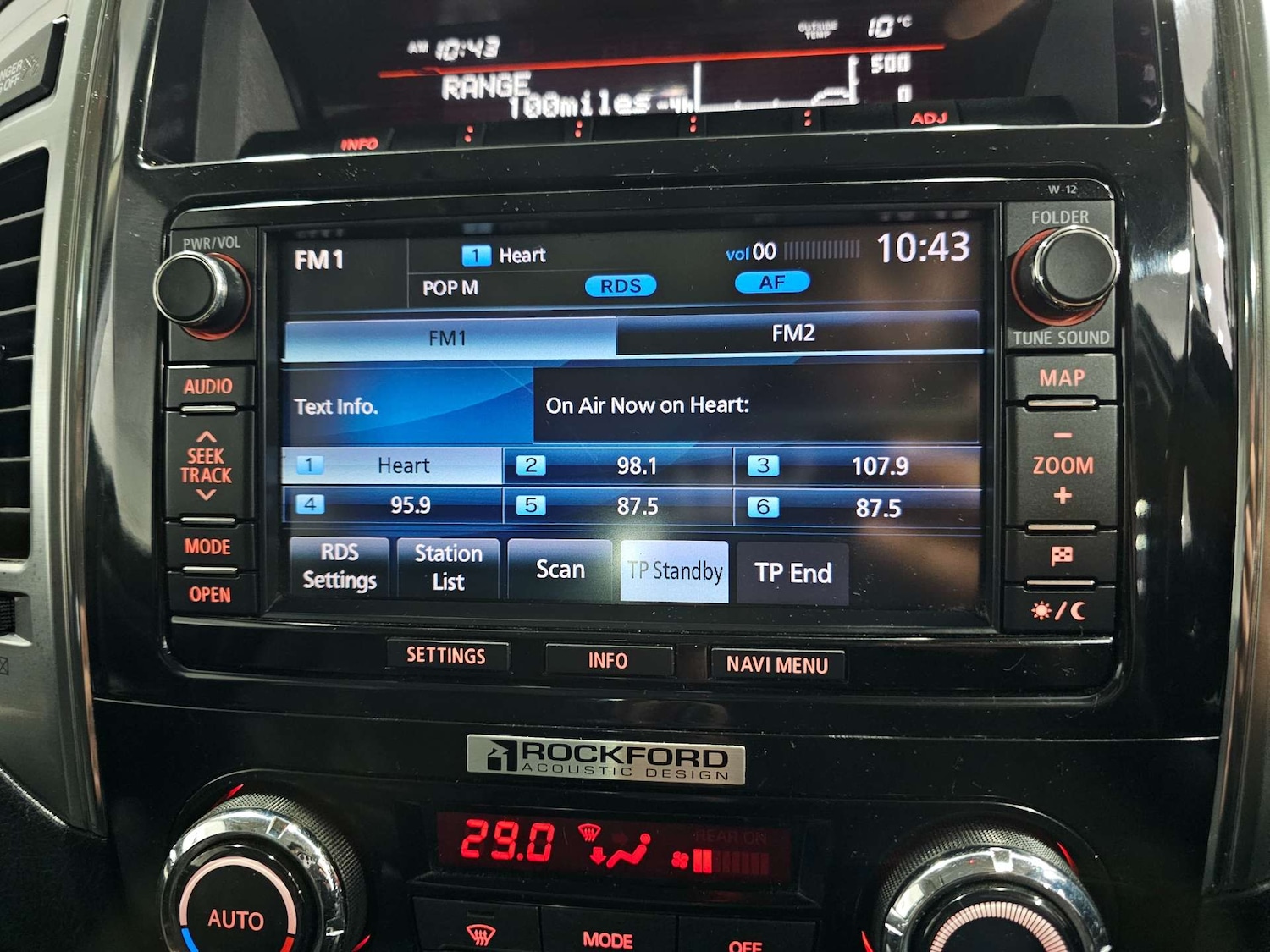 Used Mitsubishi Shogun 2015 for sale - 78003828: Photo 65