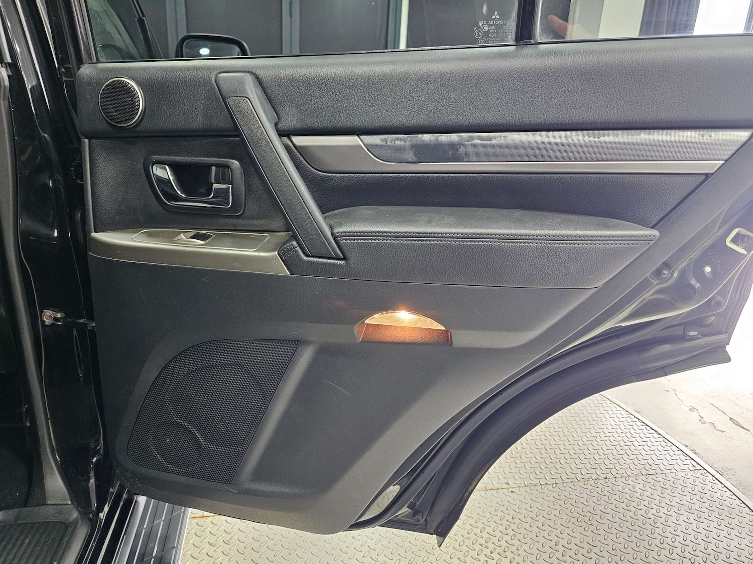 Used Mitsubishi Shogun 2015 for sale - 78003828: Photo 72