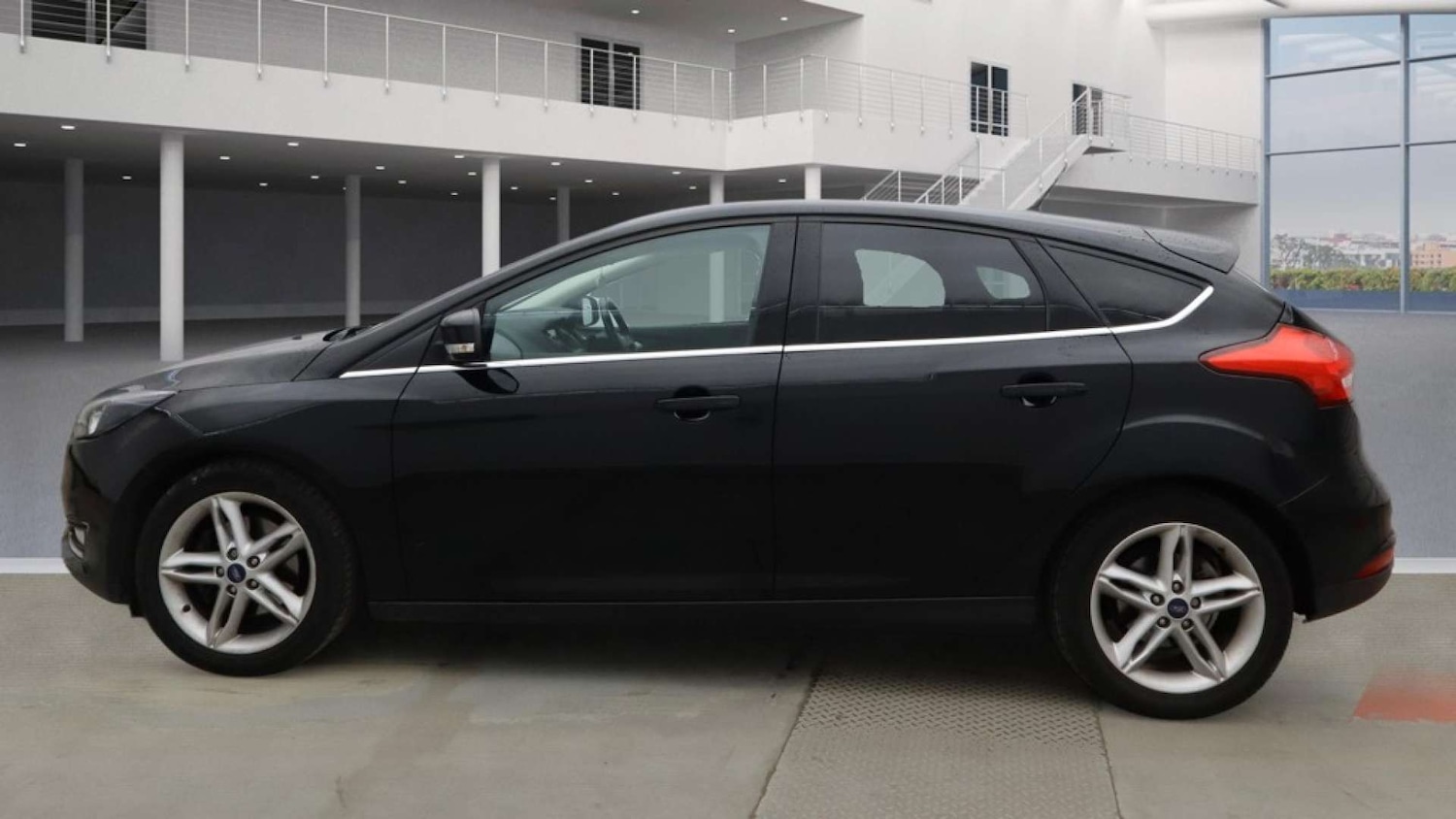 Used Ford Focus 2018 for sale - 77318479: Photo 8