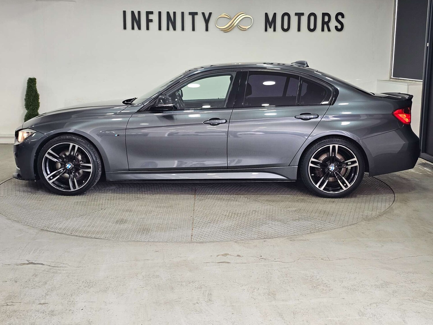 Used BMW 3 Series 2015 for sale - 78060692: Photo 32