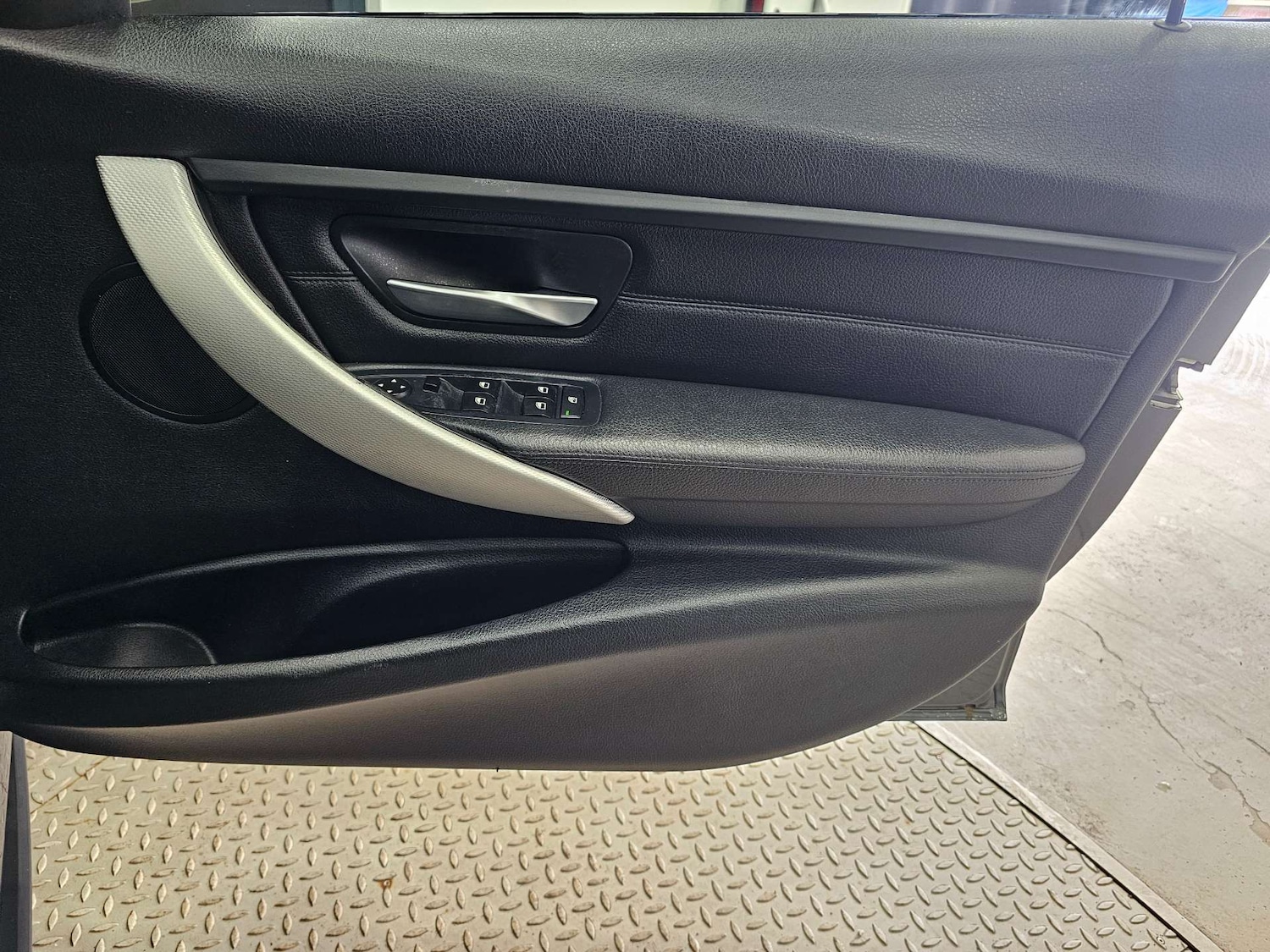 Used BMW 3 Series 2015 for sale - 78060692: Photo 46