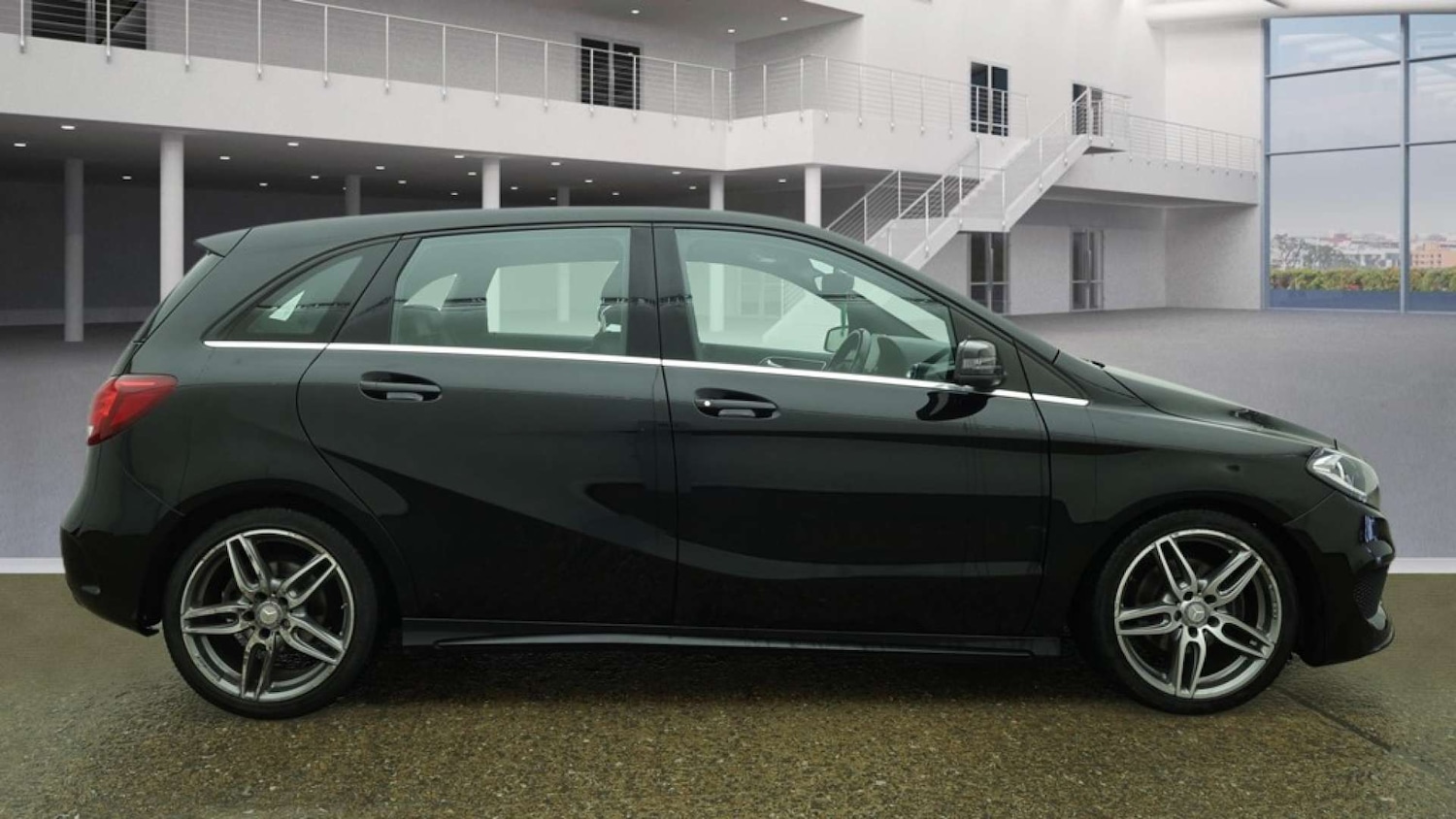 Used Mercedes-Benz B Class 2016 for sale - 77690667: Photo 7