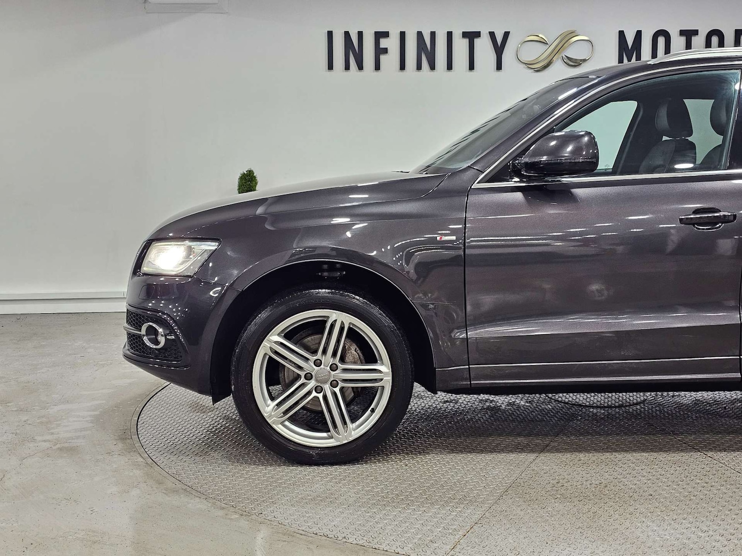 Used Audi Q5 2015 for sale - 77973543: Photo 41
