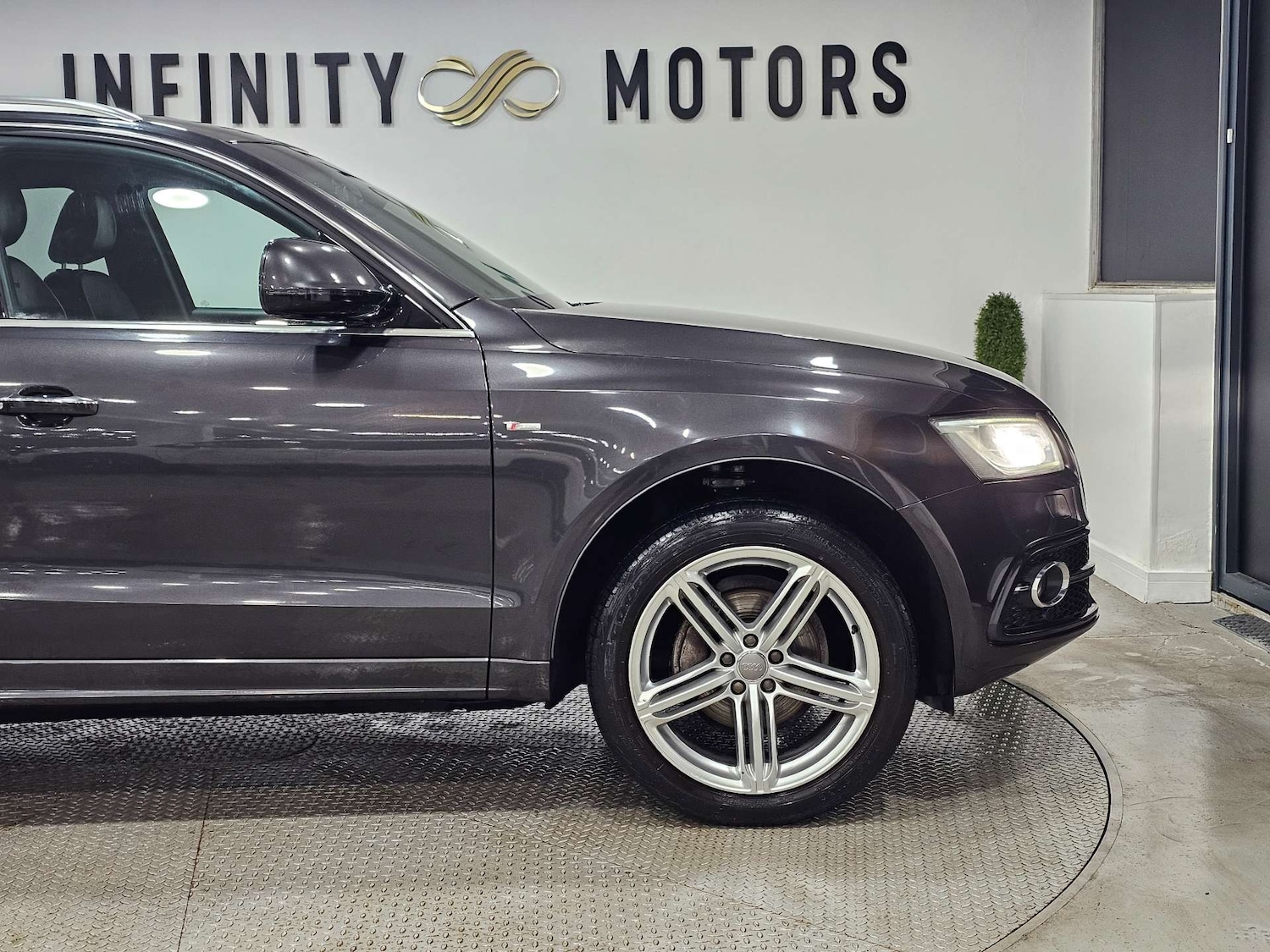 Used Audi Q5 2015 for sale - 77973543: Photo 50