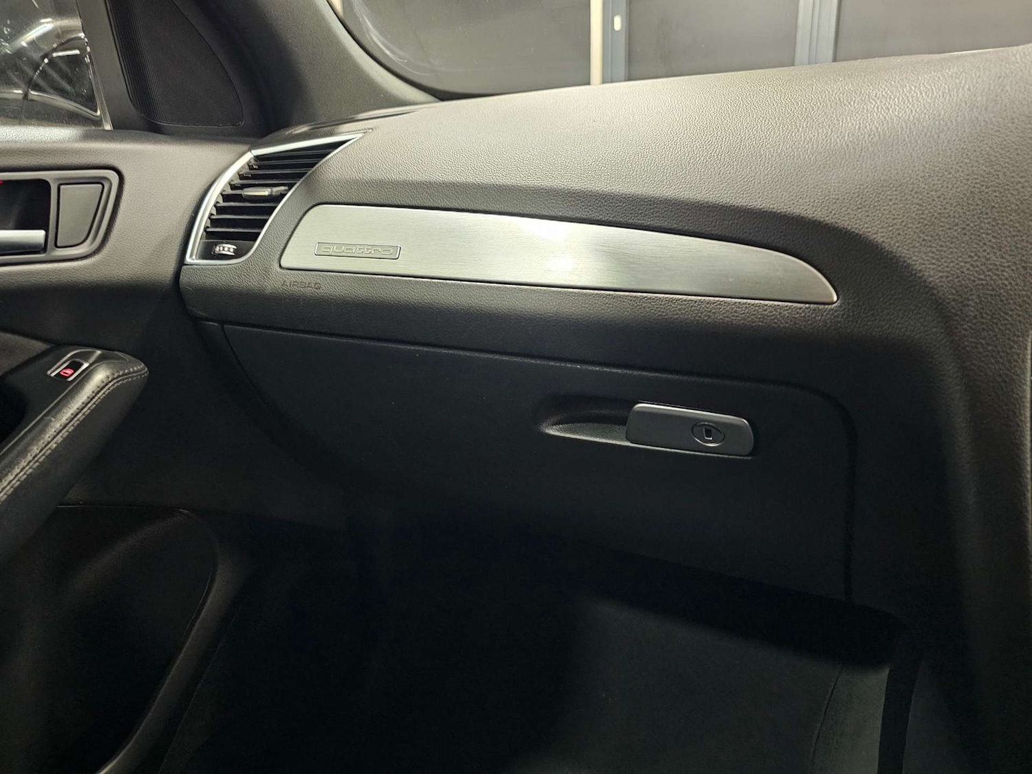 Used Audi Q5 2015 for sale - 77973543: Photo 55