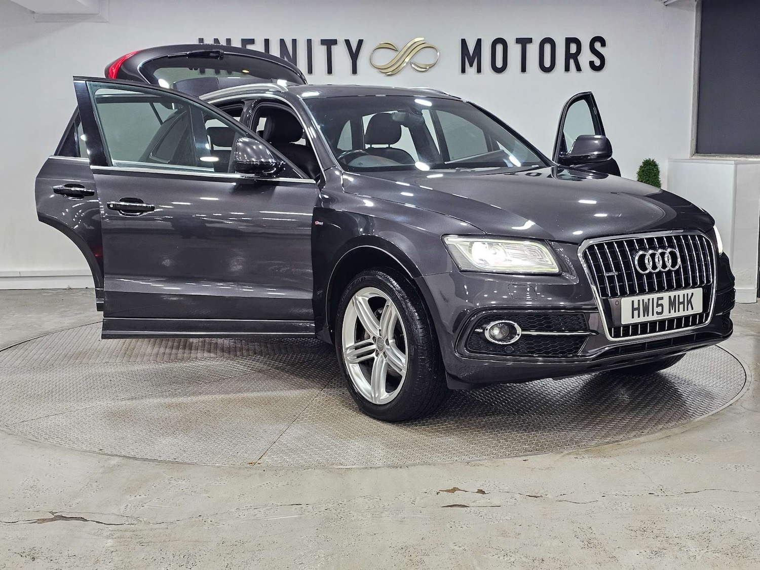 Used Audi Q5 2015 for sale - 77973543: Photo 67