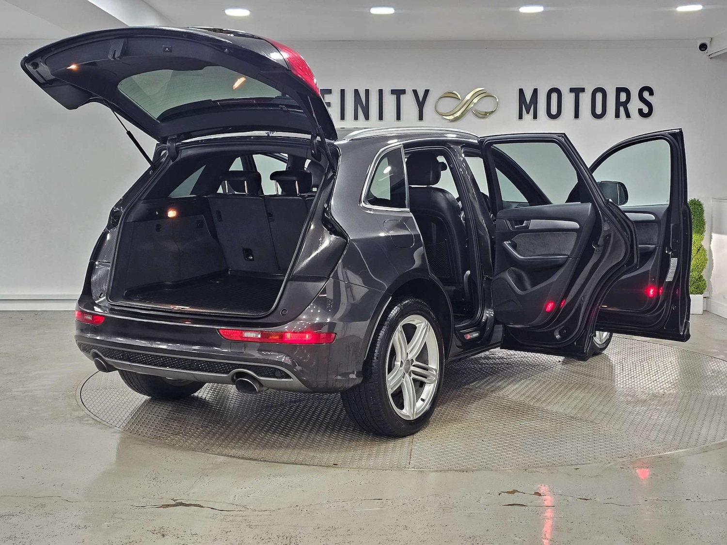 Used Audi Q5 2015 for sale - 77973543: Photo 74