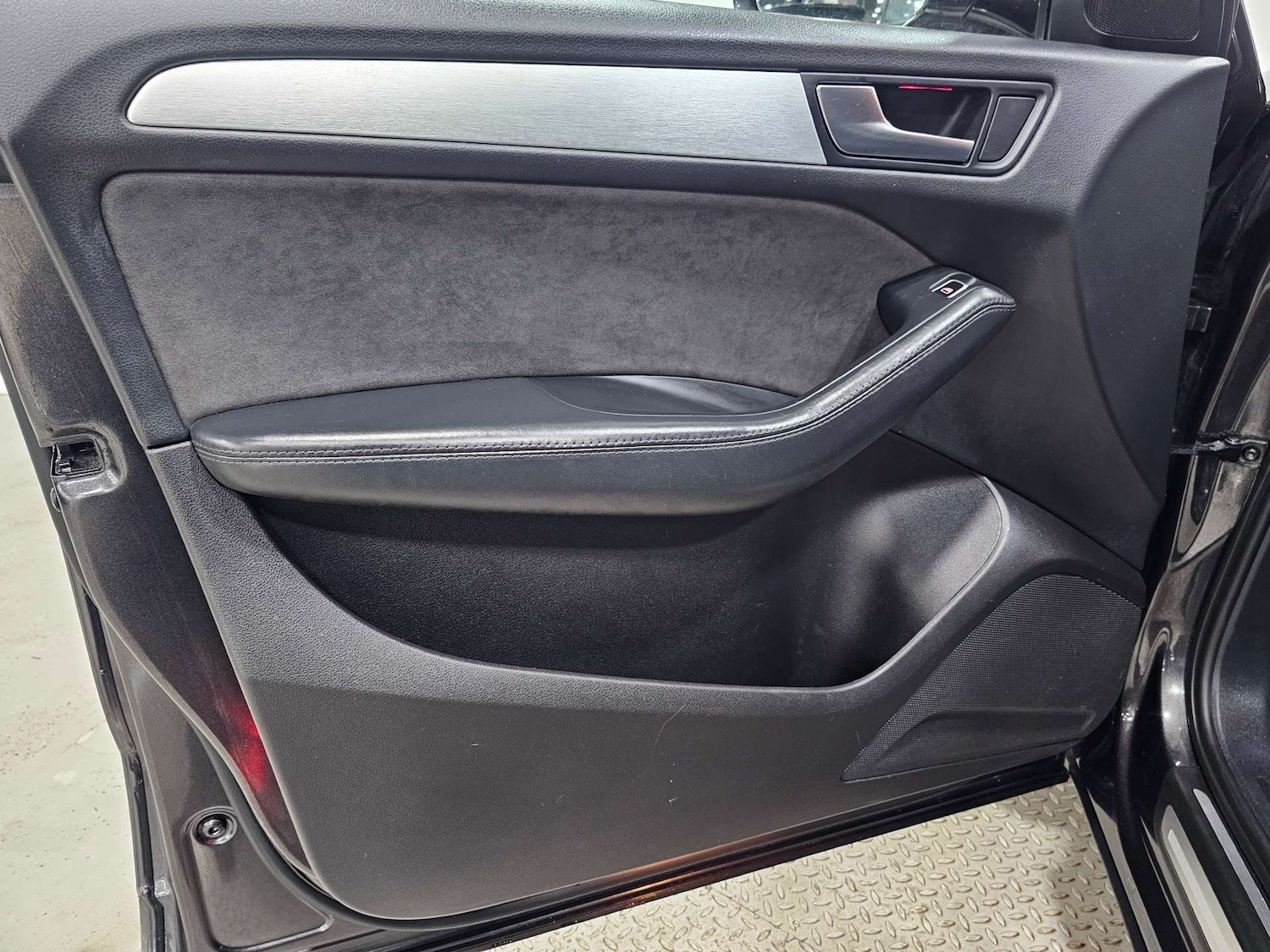 Used Audi Q5 2015 for sale - 77973543: Photo 92