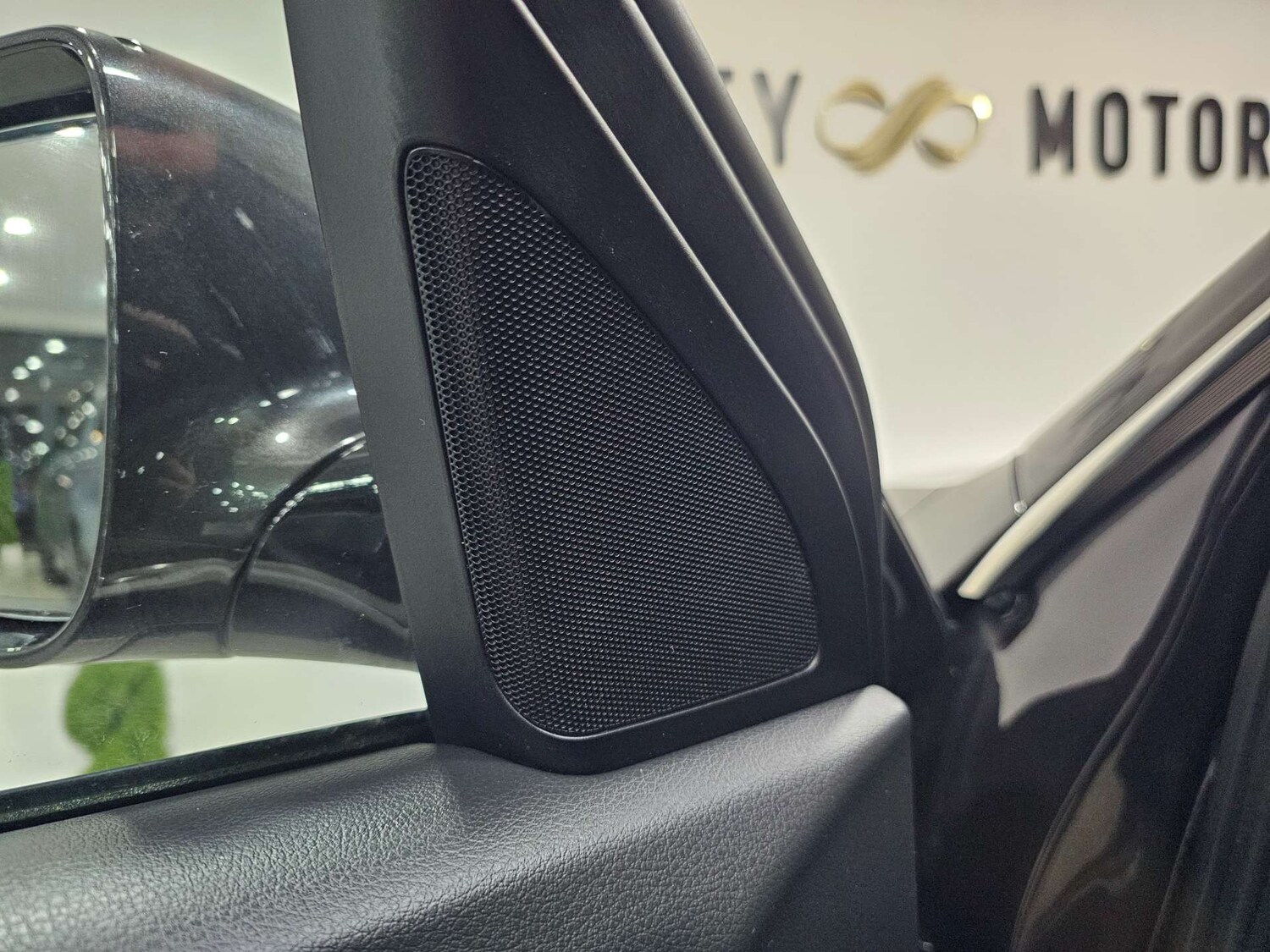 Used Audi Q5 2015 for sale - 77973543: Photo 99