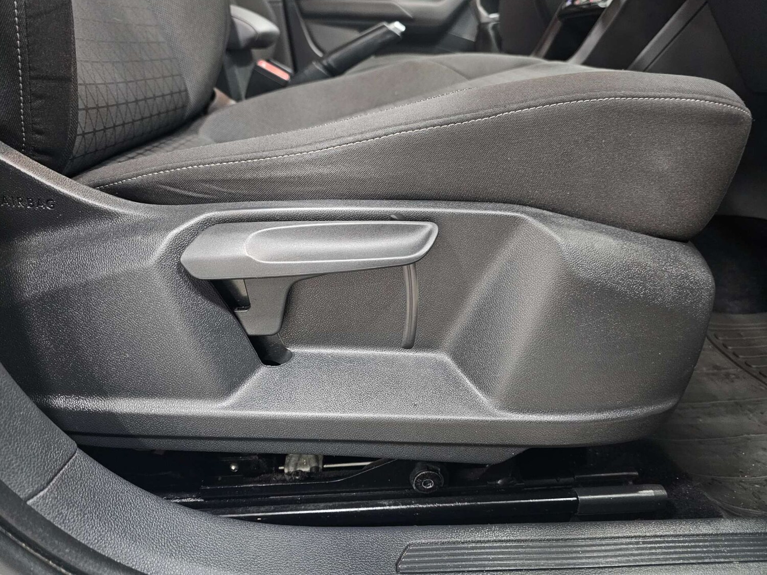 Used Volkswagen T-Cross 2019 for sale - 77084205: Photo 58