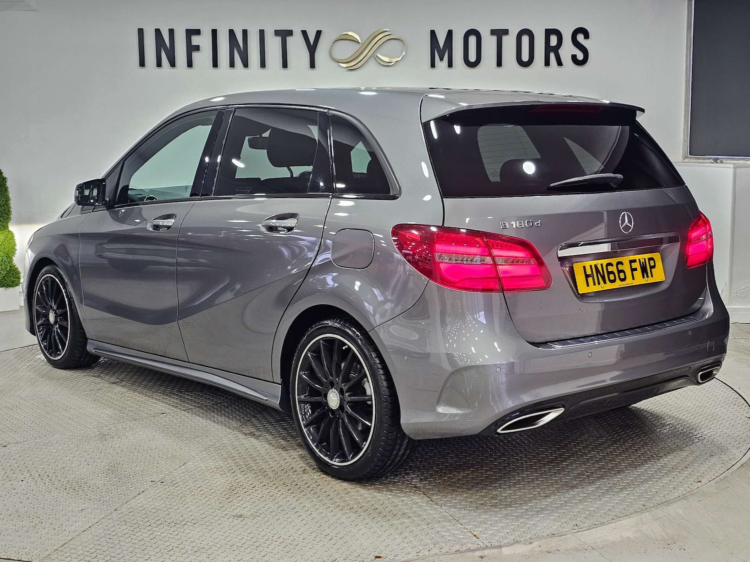 Used Mercedes-Benz B Class 2016 for sale - 77220286: Photo 44