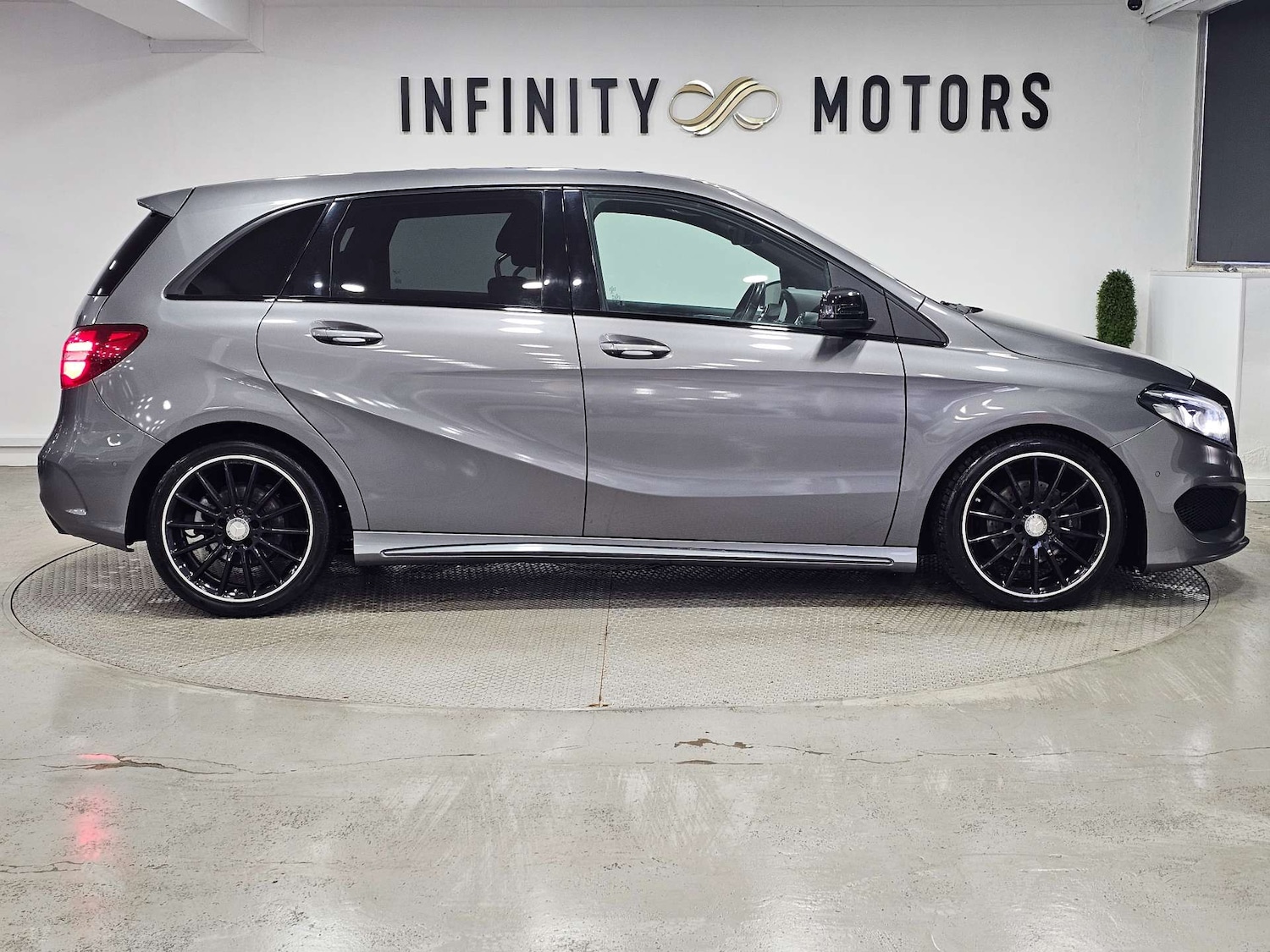 Used Mercedes-Benz B Class 2016 for sale - 77220286: Photo 54