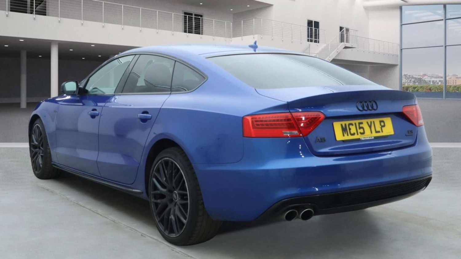 Used Audi A5 2015 for sale - 77022398: Photo 4