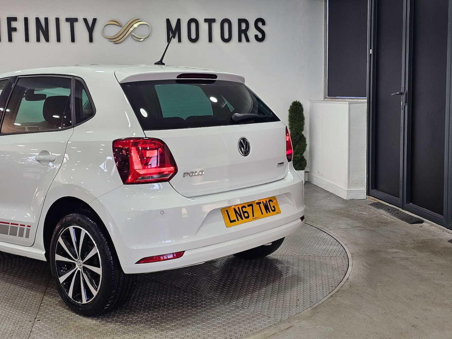 Used Volkswagen Polo 2017 for sale - 77236283: Photo 28