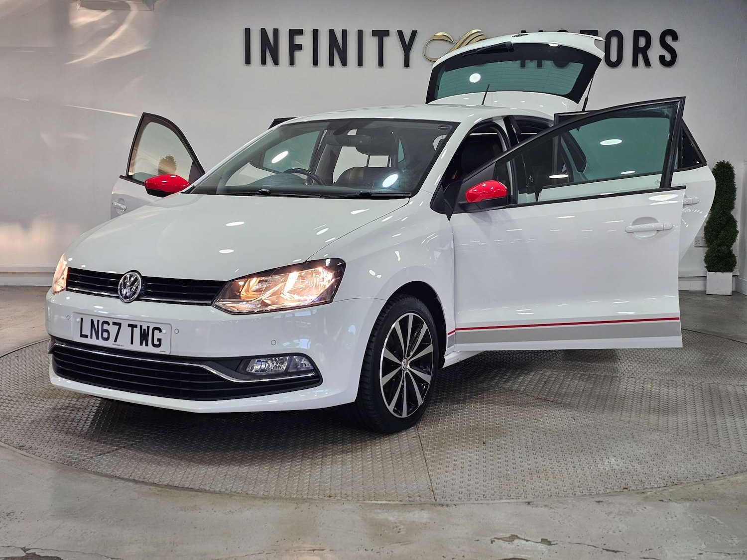 Used Volkswagen Polo 2017 for sale - 77236283: Photo 45