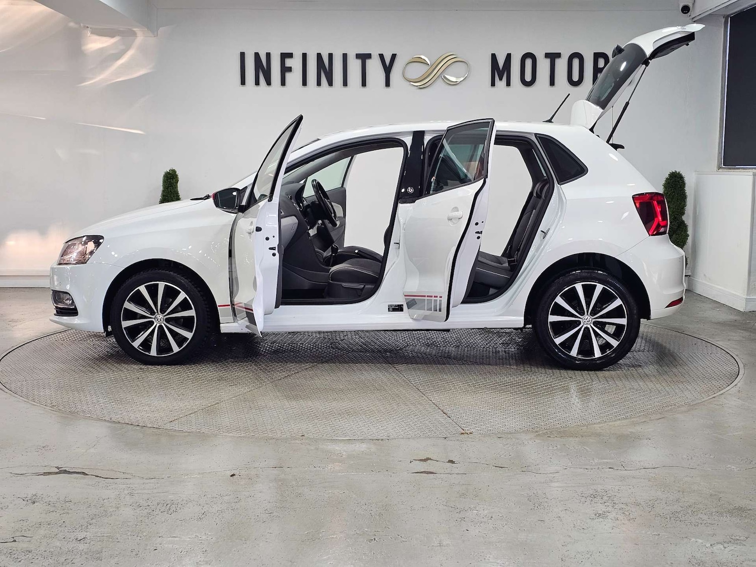 Used Volkswagen Polo 2017 for sale - 77236283: Photo 46