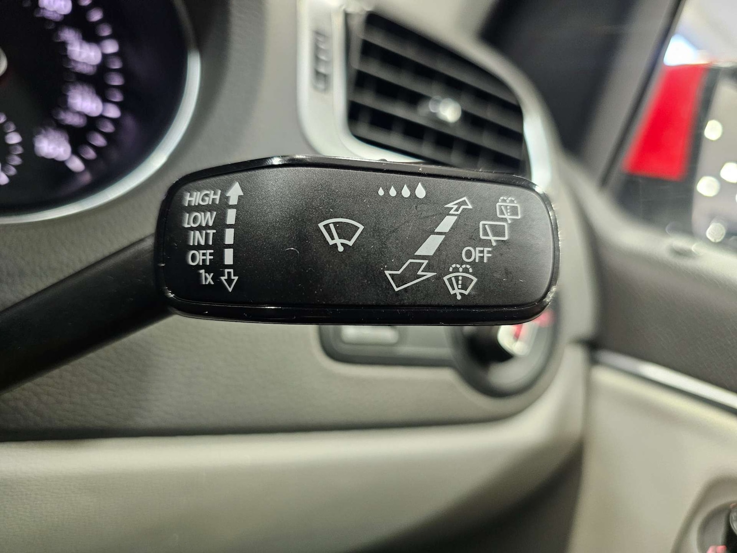 Used Volkswagen Polo 2017 for sale - 77236283: Photo 62